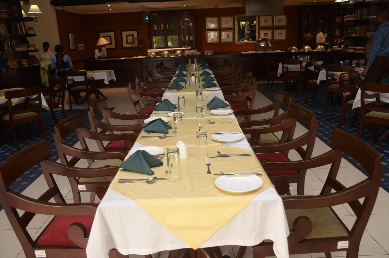 Oakwood Park Hotel レッキ エクステリア 写真