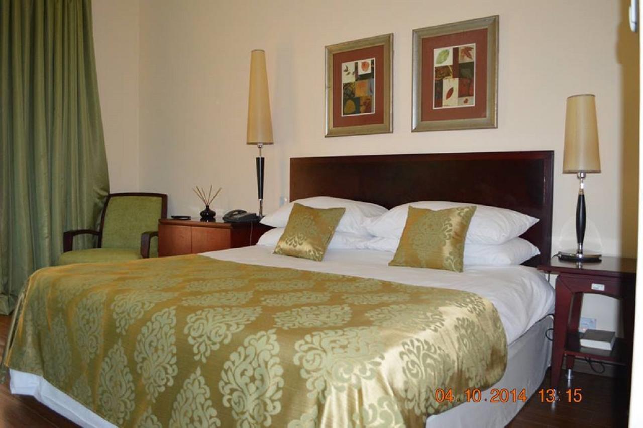 Oakwood Park Hotel レッキ エクステリア 写真